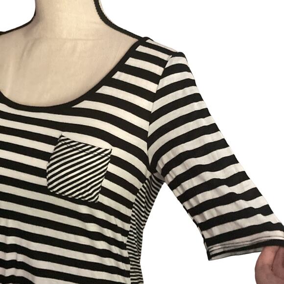 Maurices black and white striped hi low tunic top m - Picture 2 of 9